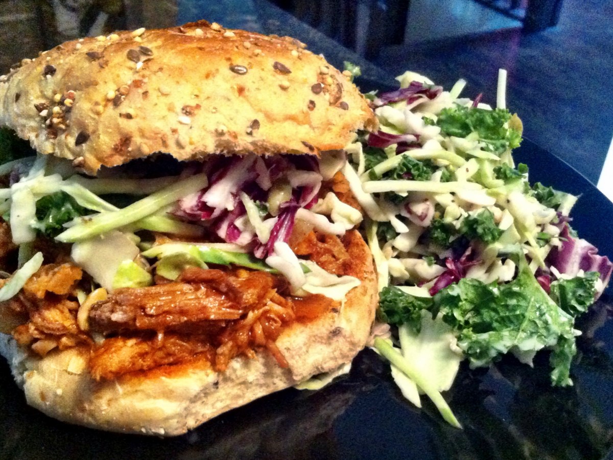 Crock-Pot Pulled Pork&nbsp;Sandwiches