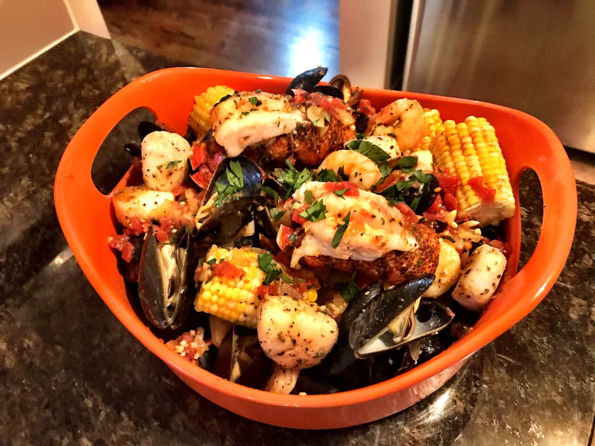 Crab and Seafood&nbsp;Boil